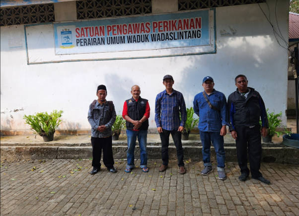 PROGRAM KONVERSI BBM KE BBG PADA NELAYAN DAN PETANI SASARAN